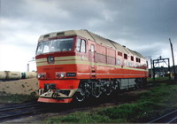 ТЭП70-0555 ст.Смоленск-Сортировачный Осень 2005.jpg